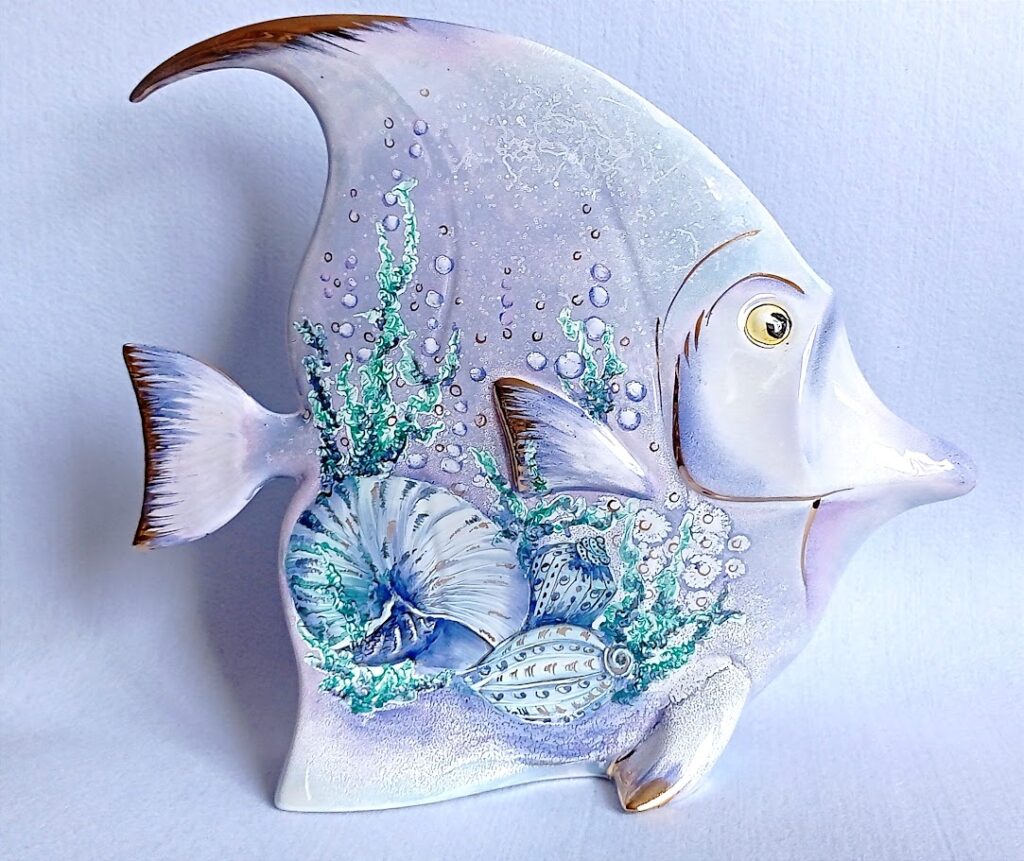 Pesce grande in Porcellana "Kyma" dipinto a mano
